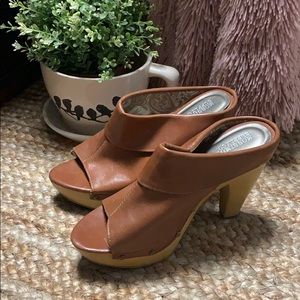 Mossimo supply (target) brown Mule heels final $$